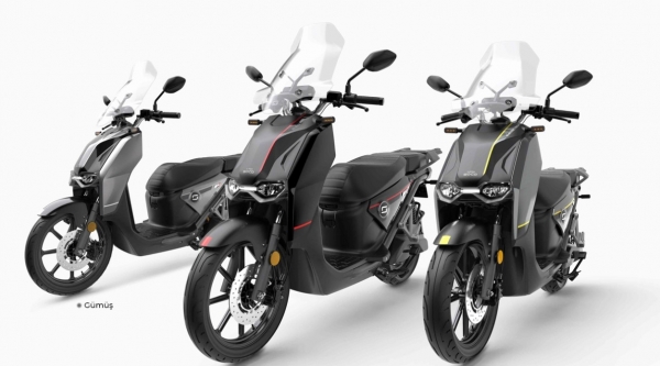 Super Soco CPX Scooter