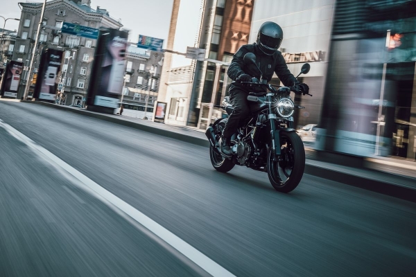 Husqvarna Svartpilen 250 Klasik