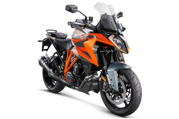 KTM 1290 Super Duke GT Naked