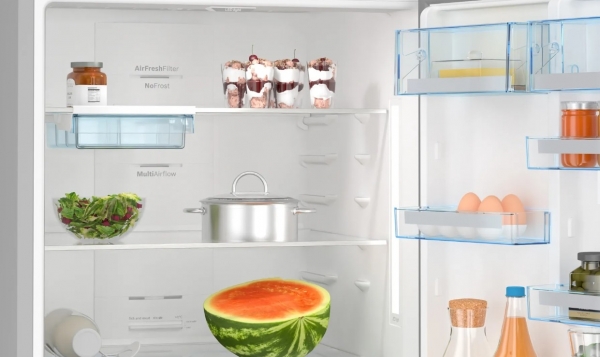 Bosch KGA76PIE0N Buzdolabı