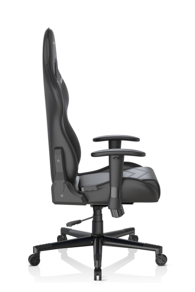 DXRacer P132 Oyuncu Koltuğu