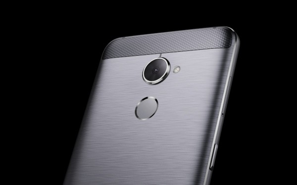 Vodafone Smart V8