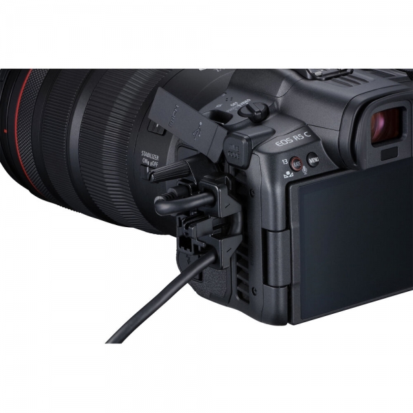 Canon EOS R5 C Aynasız Fotoğraf Makinesi