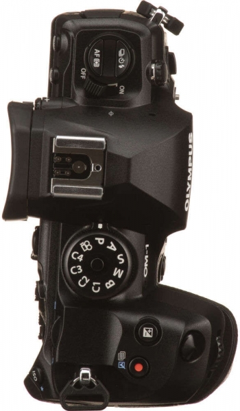 Olympus OM-1 Aynasız Fotoğraf Makinesi