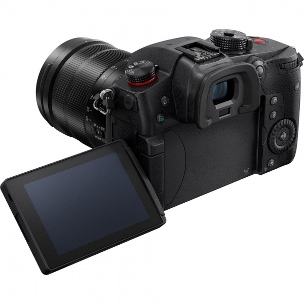 Panasonic Lumix GH5 II Aynasız Fotoğraf Makinesi