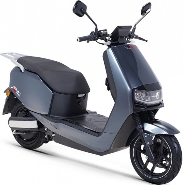 RKS Neron X Scooter