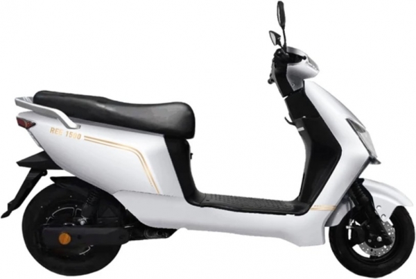 RKS Ree1500 Scooter