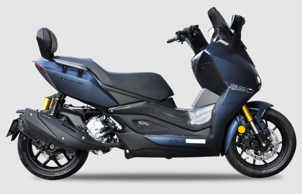 Yuki TR250T Huracan Scooter
