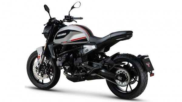 Moto Morini Seiemmezzo STR Naked