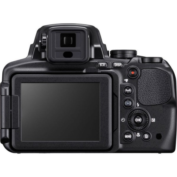 Nikon Coolpix P900 Kompakt Fotoğraf Makinesi