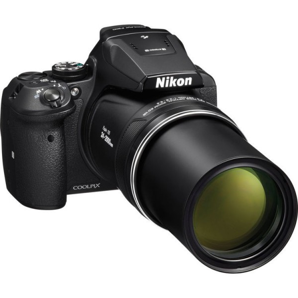 Nikon Coolpix P900 Kompakt Fotoğraf Makinesi
