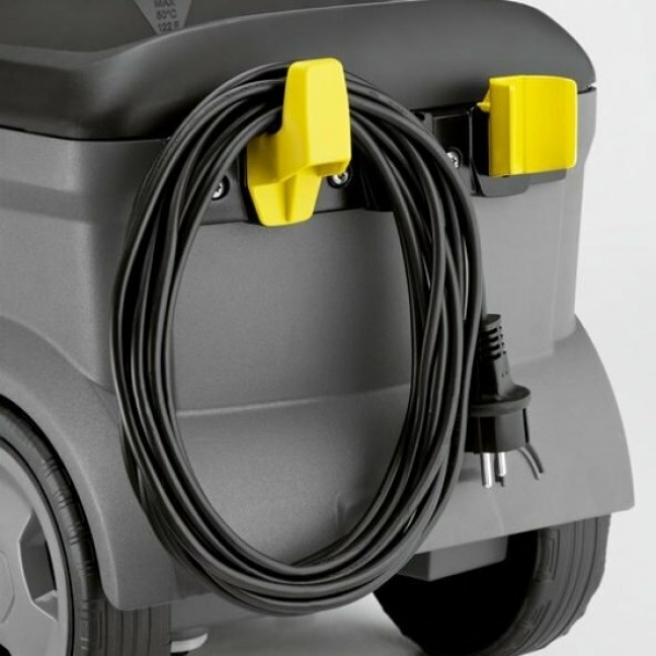 Karcher Puzzi 10/1 Sanayi Tipi Süpürge