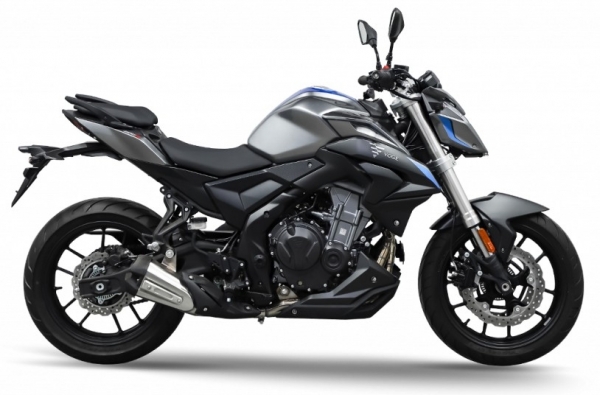 VOGE 500R Naked
