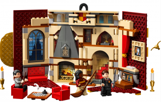 LEGO Harry Potter 76409 Gryffindor House Banner