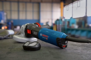 Bosch Professional GWS 17-125 S Avuç Taşlama