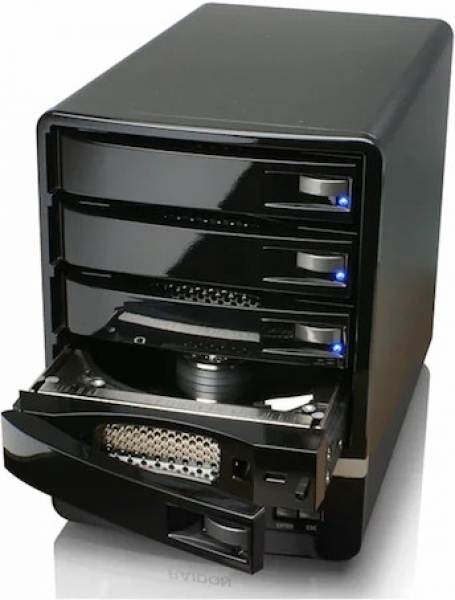 Raidon ShareTank SATA III NAS