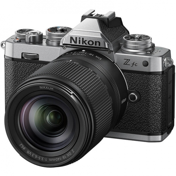 Nikon Z fc 18-140mm Aynasız Fotoğraf Makinesi