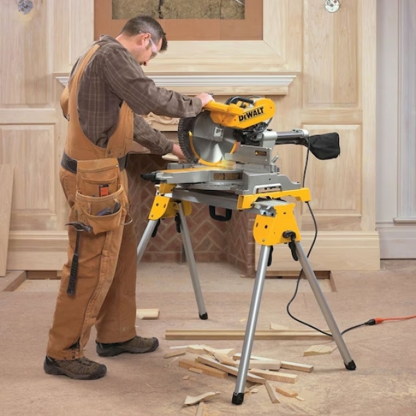 Dewalt DWS780-QS Gönye Testere