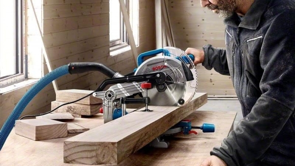 Bosch GCM 216 Professional Gönye Testere