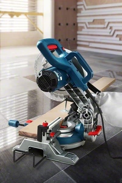 Bosch GCM 216 Professional Gönye Testere