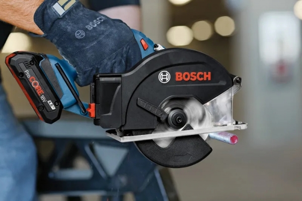 Bosch GKM 18V-50 Professional Solo Daire Testere (Aküsüz)