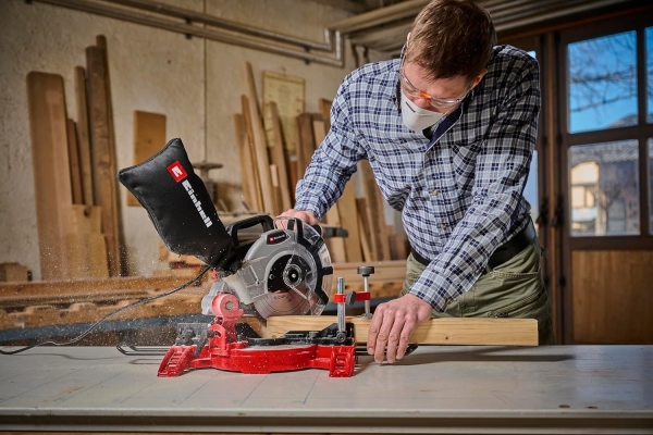 Einhell TC-MS 2112 Gönye Testere