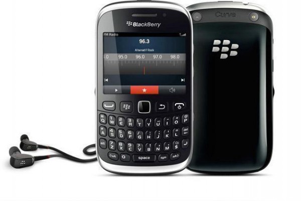 BlackBerry Curve 9320