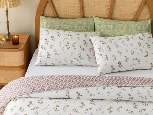 English Home Spring Branch 160x220 cm (Tek Kişilik)