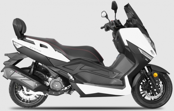Yuki T9 Storm 125cc Scooter