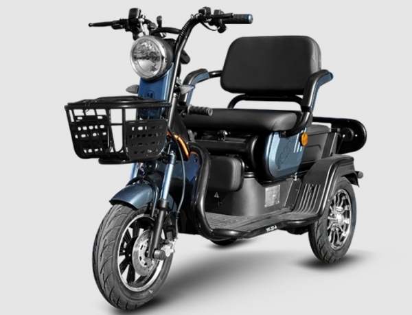 Yuki YK-32-A Pony X Moped