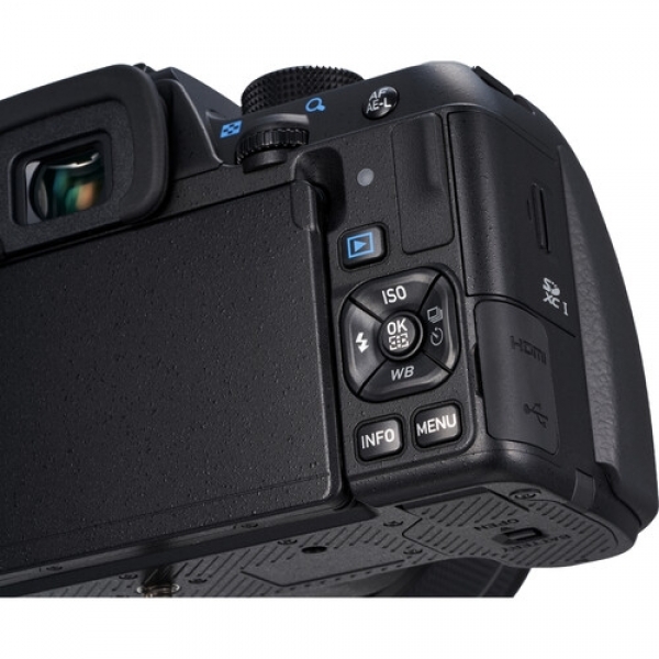 Pentax KF 18-55mm DSLR Fotoğraf Makinesi