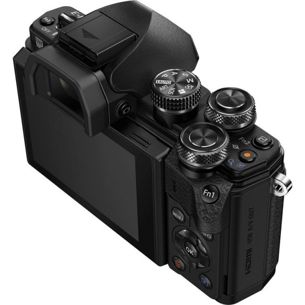 Olympus OM-D E-M10 Mark II Aynasız Fotoğraf Makinesi (Gövde)