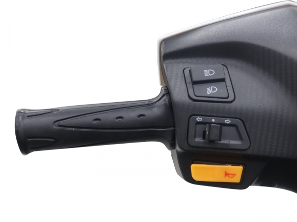 Kral Spica 100 Scooter