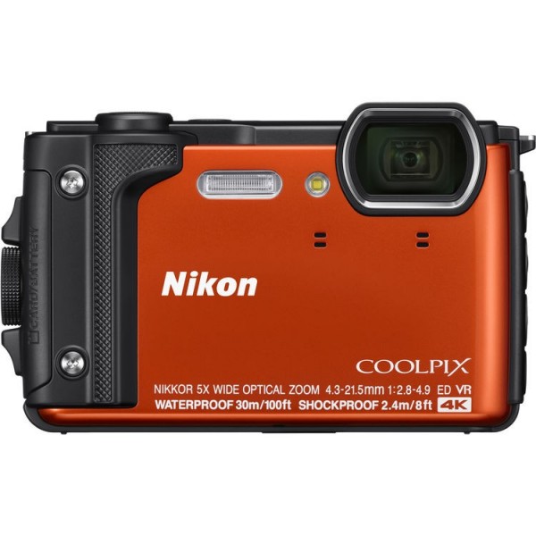 Nikon Coolpix W300 Kompakt Fotoğraf Makinesi