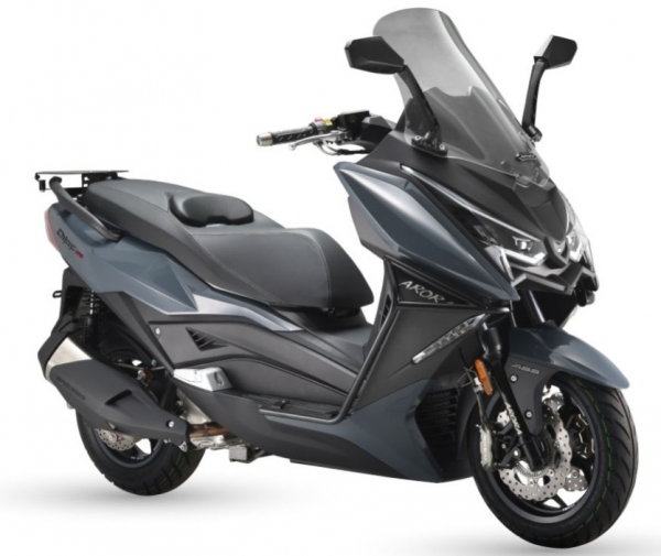 Arora CHINF 318 Scooter