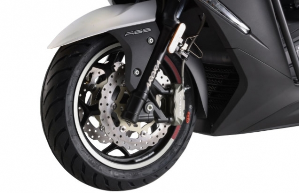 Arora CHINF 318 Scooter