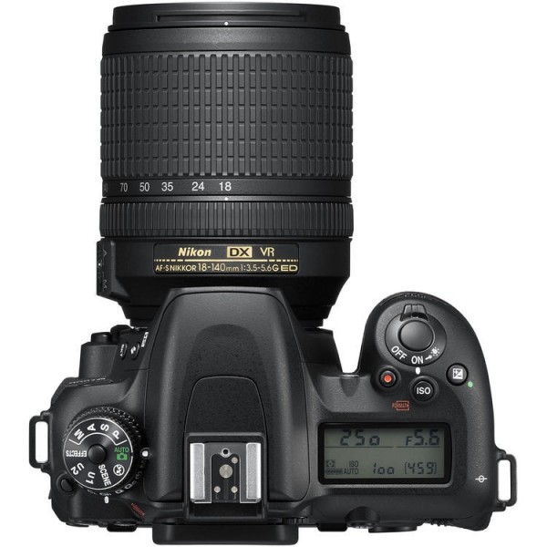 Nikon D7500 18-140mm DSLR Fotoğraf Makinesi (18-140 mm)