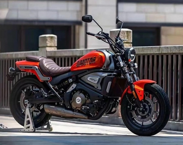 QJ SRV 550 ST Chopper