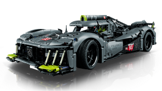 LEGO Technic 42156 Peugeot 9X8 24H Le Mans Hybrid Hypercar