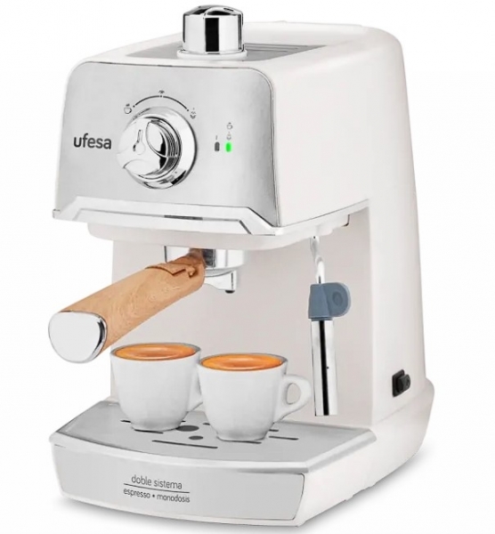 Ufesa CE7238 Kahve Makinesi