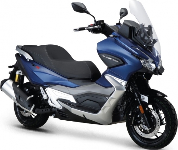 RKS Blade 250 Scooter