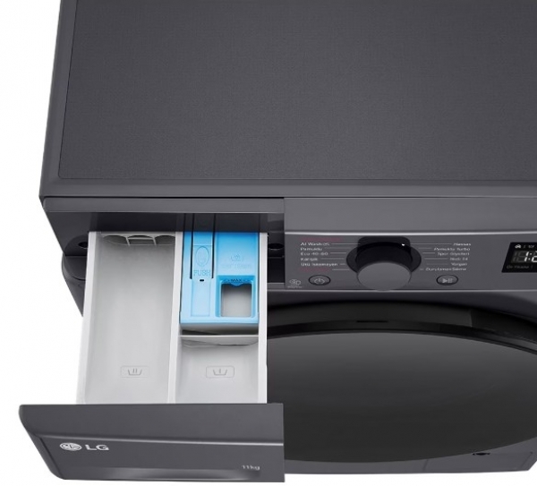 LG F4Y5EYWYJ.AMBPLTK Çamaşır Makinesi