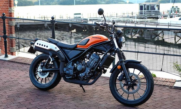Honda CL250 Naked