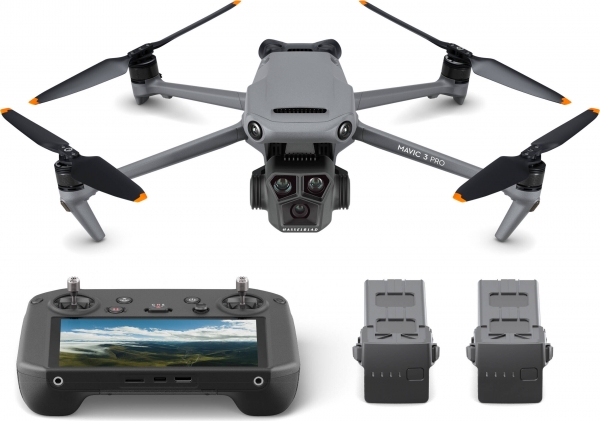 DJI Mavic 3 Pro Fly More Combo Drone