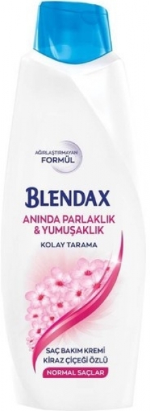 Blendax Anında Parlaklık ve Yumuşaklık Kiraz Çiçeği Özlü 500 ml Saç Kremi