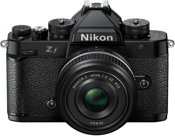 Nikon Zf 40mm Aynasız Fotoğraf Makinesi