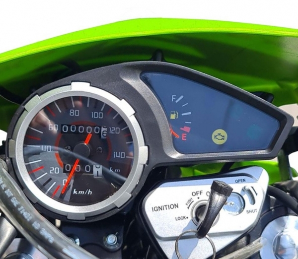 RKS NR200 Cross