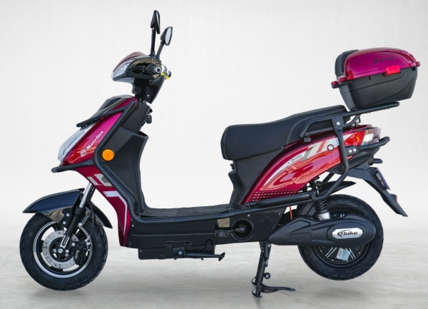 MotoLux Motolux Toronto Scooter