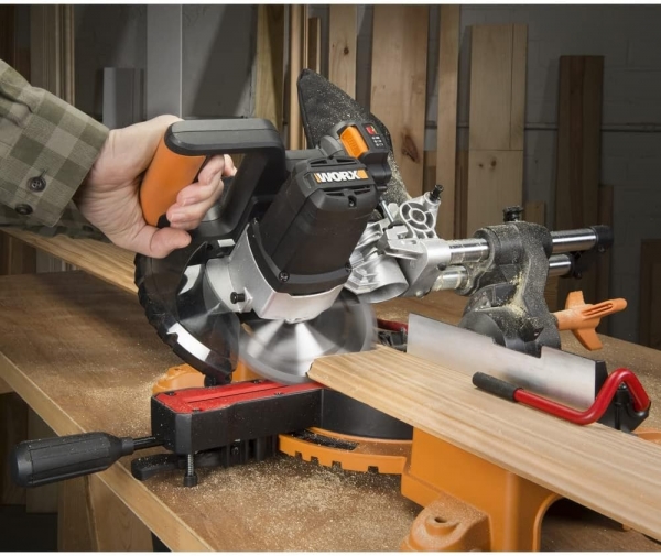 Worx WX845.9CB Gönye Testere