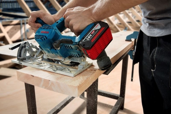 Bosch GKS 185-LI Professional Daire Testere (Akü Dahil / 5 Ah)